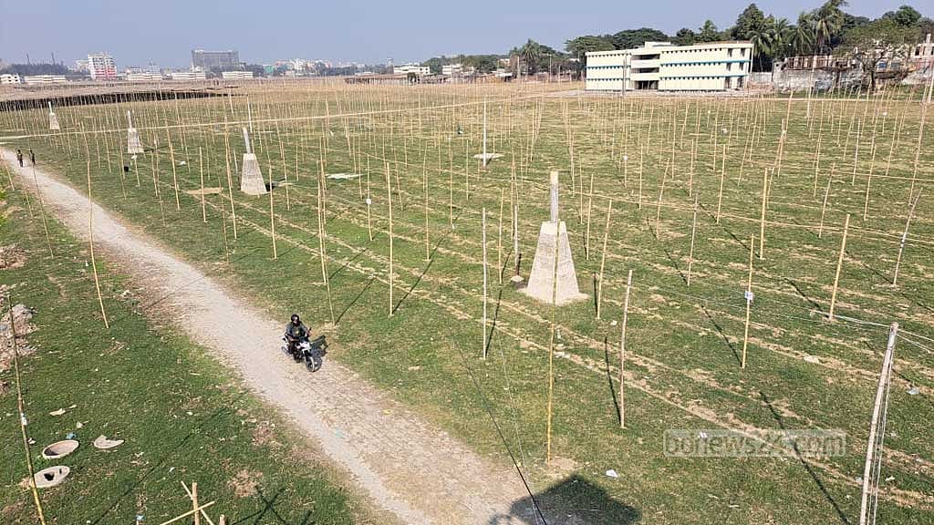 ইজতেমা: শামিয়ানা অসম্পূর্ণ, আগতদের চট নিয়ে আসার পরামর্শ