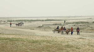 ঘুঘুমারি: বেঁচে থাকার লড়াই যেখানে অবিরাম