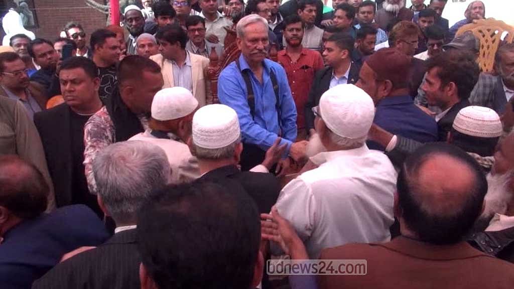 আসন উপহার দিয়েছি, নেত্রী যে দায়িত্ব দেবেন পালন করব: শাহজাহান ওমর