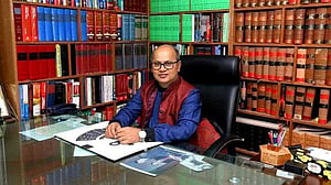 সংসদ সদস্যদের শপথ নিয়ে কথা ‘আদালত অবমাননা‘: অ্যাটর্নি জেনারেল