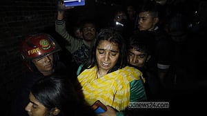 বোনের খোঁজে বোন, স্ত্রীকে খুঁজছেন স্বামী, শিশুর খোঁজে মাইকিং