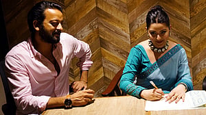 সাইমন ও পরীমণিকে নিয়ে রেজা ঘটকের ‘ডোডোর গল্প'