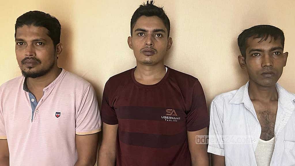 দিনে চুরি, রাতে মাদকসেবন