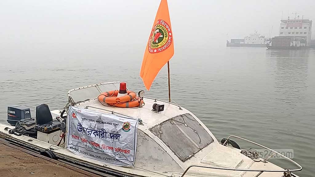 পাটুরিয়ায় ফেরিডুবি: উদ্ধার অভিযান দ্বিতীয় দিনে