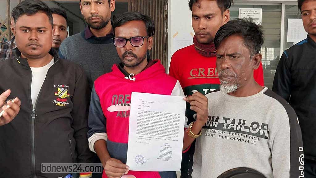 বিদেশি পর্যবেক্ষকদের চোখে ‘ছানি’ পড়েছে: হিরো আলম