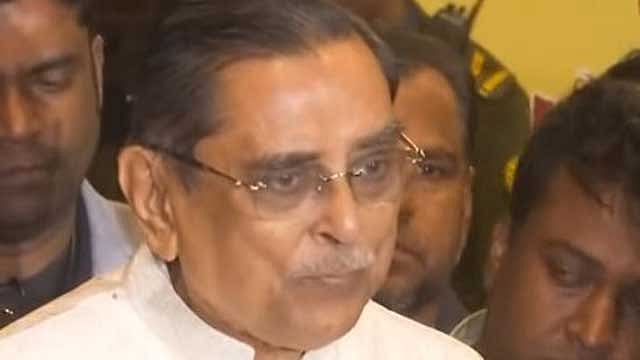 নিজেকে 'হারাধনের একটি ছেলে' ভাবছেন মেনন