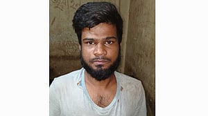 গণপিটুনি থেকে বাঁচতে ৯৯৯ নম্বরে চোরের ফোন!