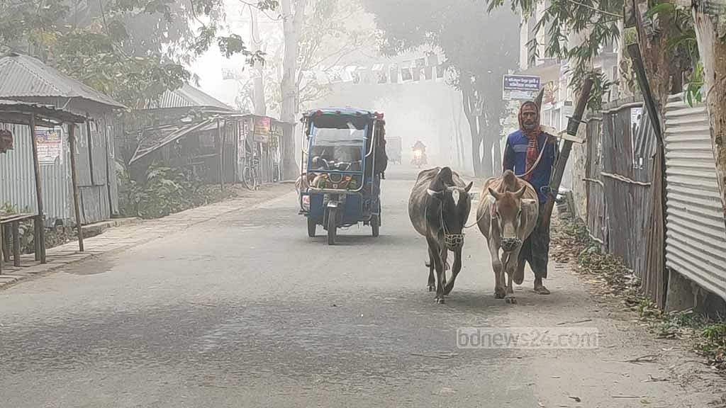 বছরের প্রথম দিন ঠান্ডার দাপট কুড়িগ্রামে, বিপাকে শ্রমজীবী
