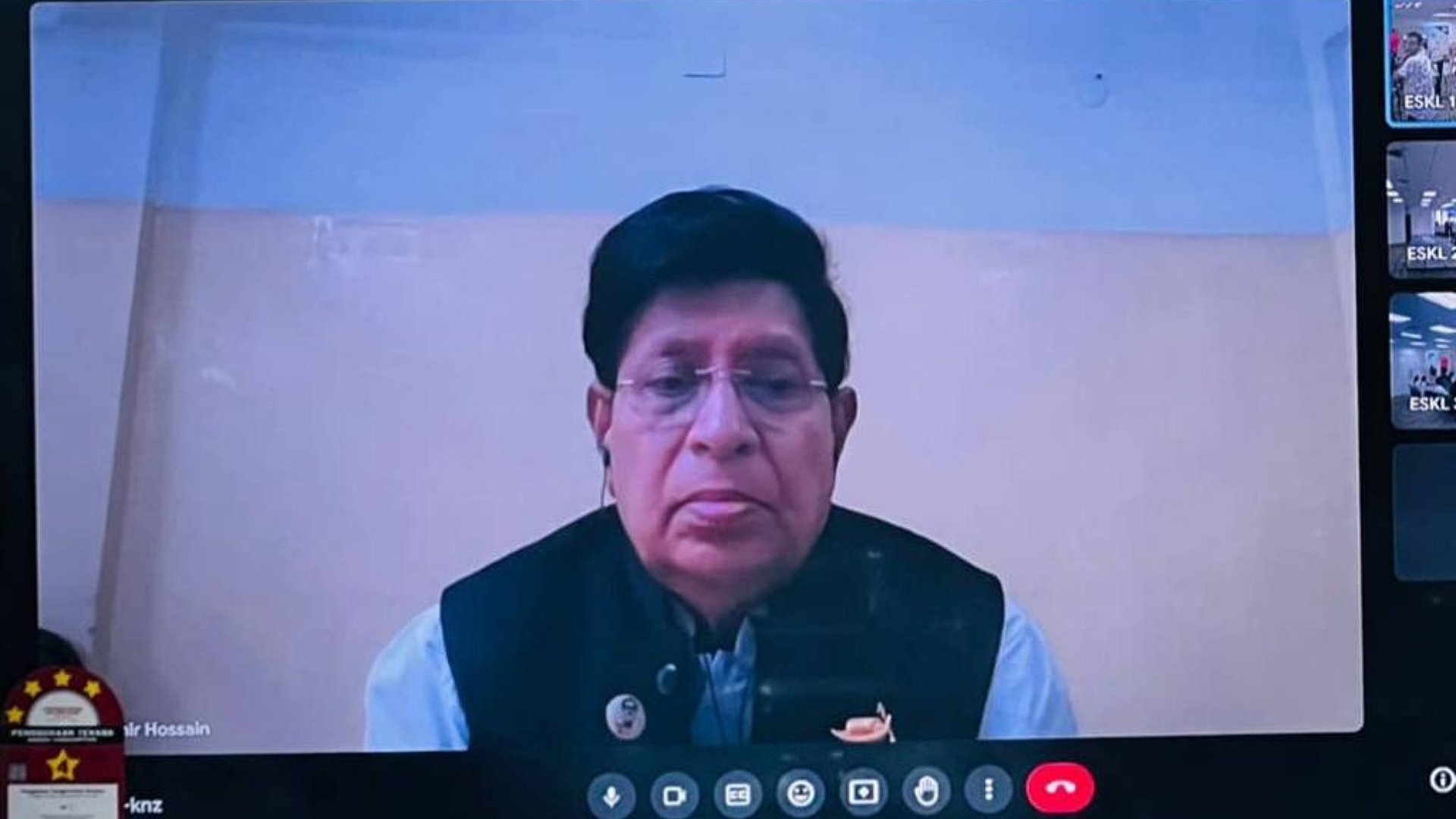 মালয়েশিয়ায় প্রবাসী সেবায় ‘কল সেন্টার’ উদ্বোধন করলেন পররাষ্ট্রমন্ত্রী