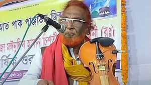 আর গাইবেন না বাউল আবুল সরকার