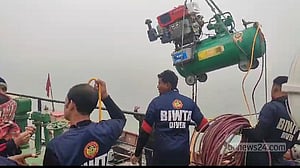ডুবে যাওয়া ফেরিটি ‘দৃশ্যমান করার আশা’, আসছে ঝিনাই-১
