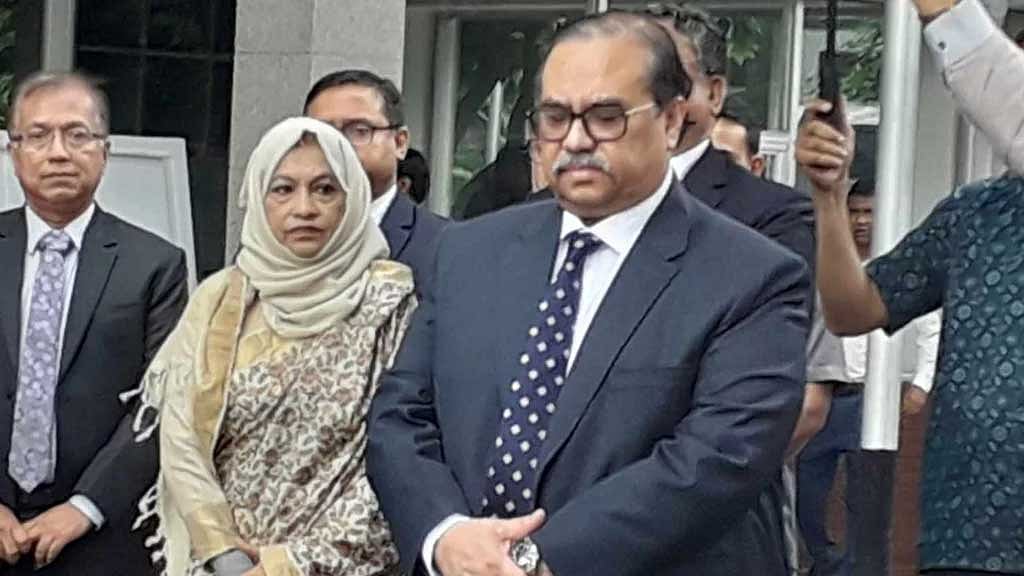 আইনের শাসন প্রতিষ্ঠার প্রতিজ্ঞা নতুন প্রধান বিচারপতির