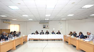 গুচ্ছভুক্ত বিশ্ববিদ্যালয়ের ভর্তি পরীক্ষা পিছিয়ে ২৭ এপ্রিল থেকে