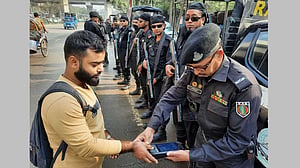 ভোটের মাঠে র‌্যাবের হাতে ওআইভিএস