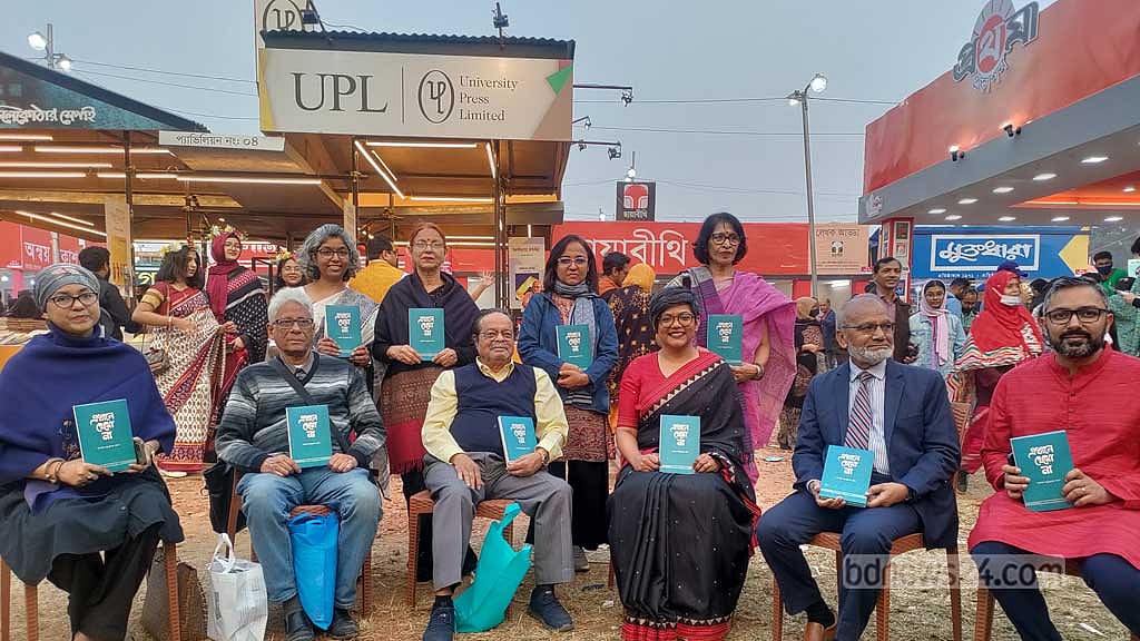 বইমেলা: থেমে না থাকার গল্প শোনালেন ক্যান্সারজয়ীরা