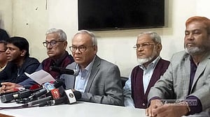 সরকারের ‘নতজানু’ নীতির কারণেই সীমান্তে ভয়ঙ্কর অবস্থা: রিজভী