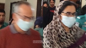 গৃহকর্মীর মৃত্যু: জামিন পাননি সাংবাদিক আশফাক ও তার স্ত্রী