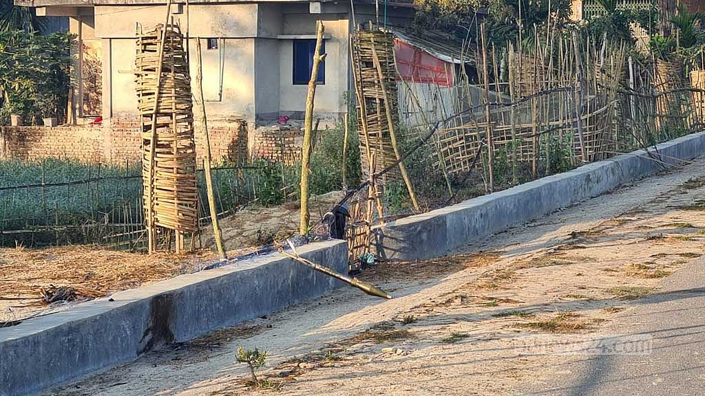 টেকনাফ সীমান্তে গুলির শব্দ, নাইক্ষ্যংছড়িতে আরো ২টি গোলা উদ্ধার