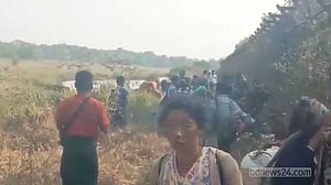 অনুপ্রবেশের শঙ্কা শরণার্থী কমিশনের, শূন্যরেখায় মানুষের ভিড়