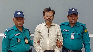 যৌন হয়রানি: ভিকারুননিসার শিক্ষক মুরাদ কারাগারে