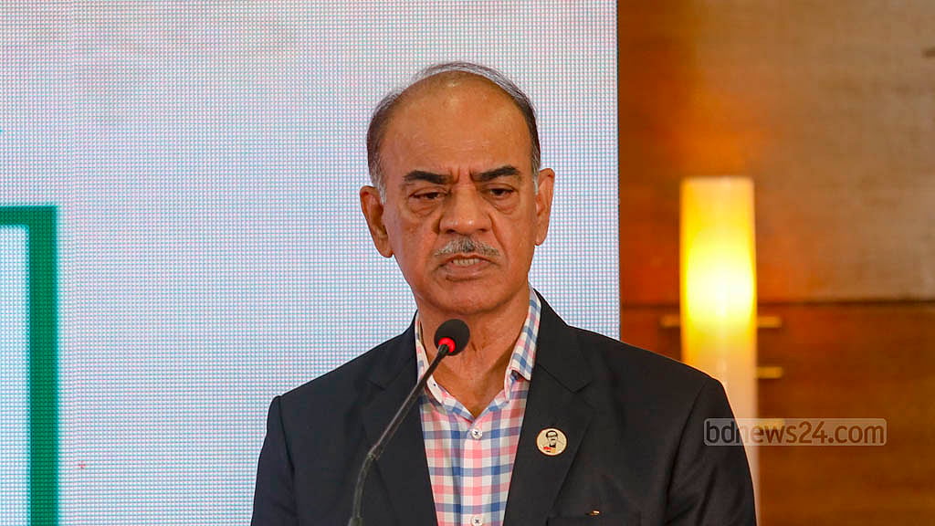 পর্যটন কাঙ্ক্ষিত জায়গায় পৌঁছুতে পারেনি: ফারুক খান