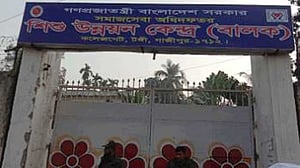 জ্বর-ডায়রিয়ার প্রকোপ: টঙ্গী শিশু উন্নয়ন কেন্দ্রে উদ্বেগ