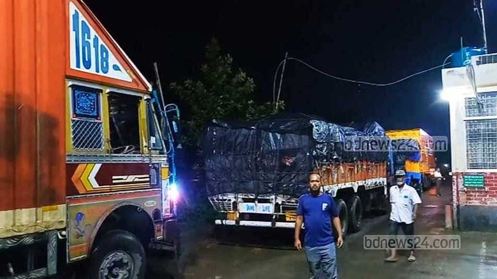 প্রথম চালানে ভারতে গেল ৭৭ টন ইলিশ