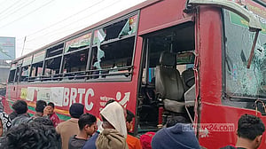 দিনাজপুরে বিআরটিসি বাসের ধাক্কায় নিহত ৪