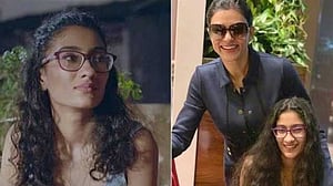অভিনেত্রী হতে প্রস্তুত সুস্মিতা কন্যা