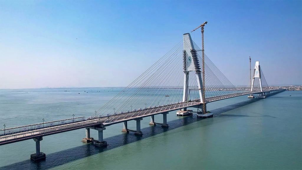 ভারতের দীর্ঘতম কেবল সেতুর উদ্বোধন মোদীর