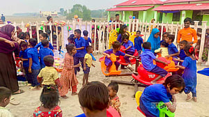 আলোয় ফেরানোর ভাসমান স্কুল এখন ডাঙ্গায়