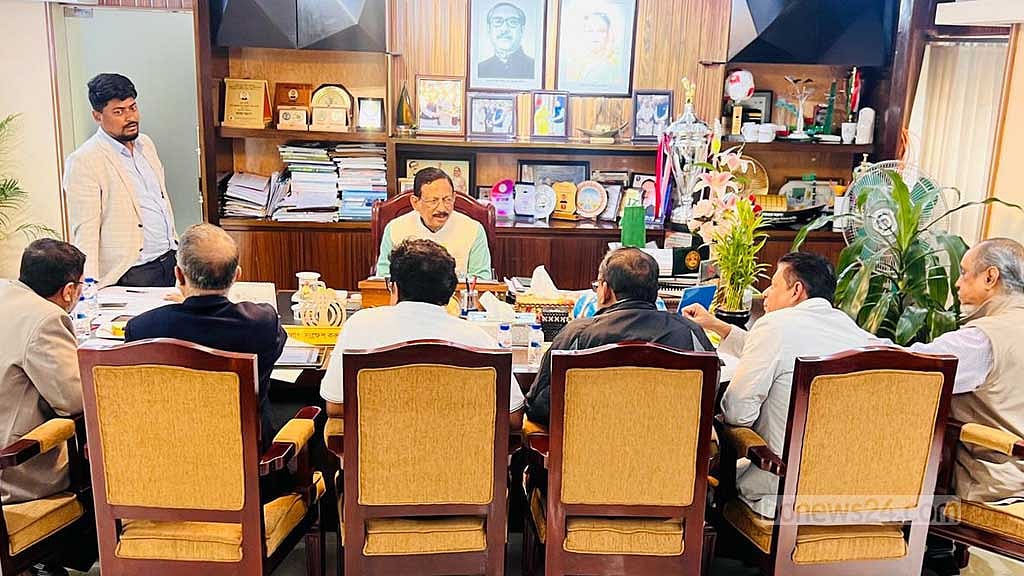 চট্টগ্রাম কেন্দ্রীয় শহীদ মিনার সংস্কারে যেসব সুপারিশ করল বিশেষজ্ঞ কমিটি