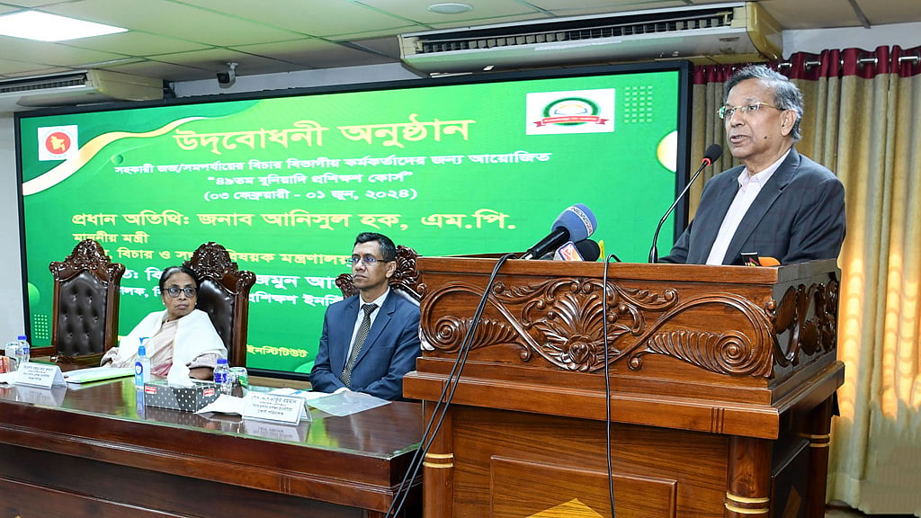 ইউনূসকে অহেতুক গ্রেপ্তারের পরিকল্পনা নেই: আইনমন্ত্রী