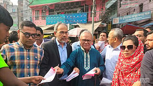 ‘ডামি ভোটে’ ক্ষমতা দখল করে সরকার অহমিকা দেখচ্ছে: রিজভী