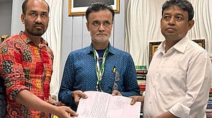 মুশতাকের বিরুদ্ধে মুগদা থানায়-ডিবিতে তিশার বাবার অভিযোগ