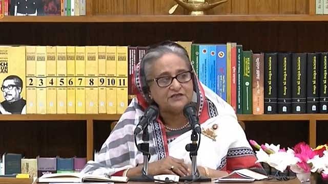 দেশে রাজনৈতিক দলের অভাব দেখেন শেখ হাসিনা
