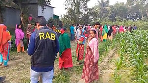 মানিকগঞ্জে লেবু বাগানে মিলল দোকানির লাশ