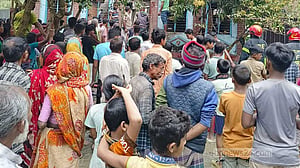 গোপালগঞ্জে বসতঘরের আগুনে প্রাণ গেল গৃহবধূর