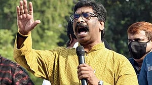 ভারতের ঝাড়খণ্ড রাজ্যের ‘মুখ্যমন্ত্রী’ দুর্নীতি মামলায় গ্রেপ্তার