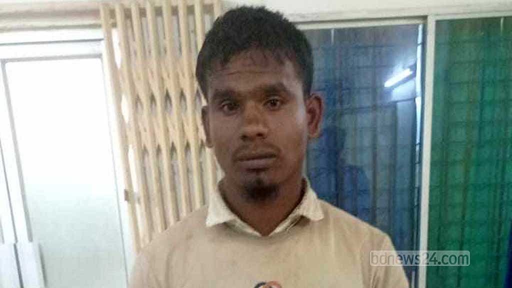 ক্যাম্প থেকে পালিয়ে বগুড়ায় রোহিঙ্গা যুবক, ফেরত পাঠানো হচ্ছে