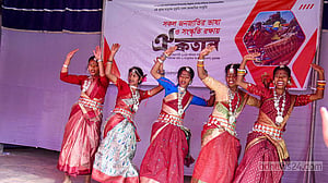 ভাষা ও সংস্কৃতি রক্ষায় গাইবান্ধায় সাঁওতাল-বাঙালি সাংস্কৃতিক উৎসব