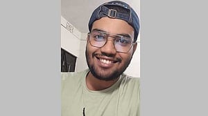 দরজা ভেঙে ময়মনসিংহে প্রকৌশল শিক্ষার্থীর লাশ উদ্ধার