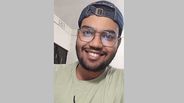 দরজা ভেঙে ময়মনসিংহে প্রকৌশল শিক্ষার্থীর লাশ উদ্ধার