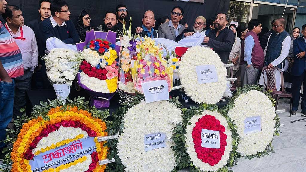 ফুল আর অশ্রুতে আহমেদ রুবেলকে বিদায়