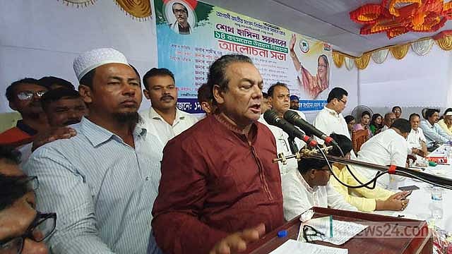 ‘শেখ হাসিনা আছেন বলেই দেশ এগিয়ে যাচ্ছে’
