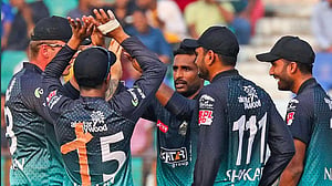 প্লে-অফ নিশ্চিত করা জয় ভাষা শহীদদের উৎসর্গ করল চট্টগ্রাম