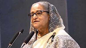 শিক্ষার মাধ্যম হওয়া উচিত মাতৃভাষা: প্রধানমন্ত্রী