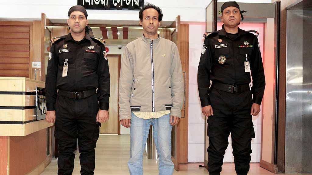 আশুলিয়ায় ব্যবসায়ী হত্যার ঘটনায় ভাতিজাকে গ্রেপ্তার