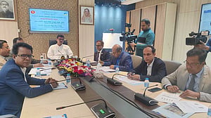 স্থলবন্দরে স্ক্যানার নষ্ট হয় নাকি করে দেওয়া হয়, প্রশ্ন নৌ প্রতিমন্ত্রীর
