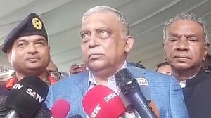 এডিসি হারুনকে জবাবদিহি করতে হবে: স্বরাষ্ট্রমন্ত্রী